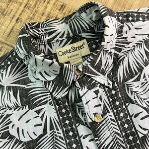COOKE STREET Shirt Mens Size L Short Sleeve Hawaiian Black Lt Blue Floral Button